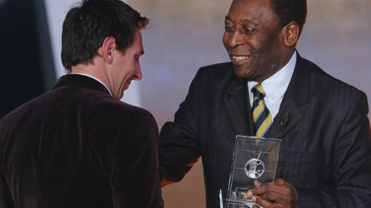Pele a fost spitalizat la Sao Paolo