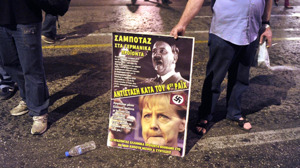 EXCLUSIV JURNALUL NAȚIONAL. „Afară cu naziștii!”. Sute de greci l-au atacat pe consulul Germaniei la Salonic, după o declarație DINAMITĂ!