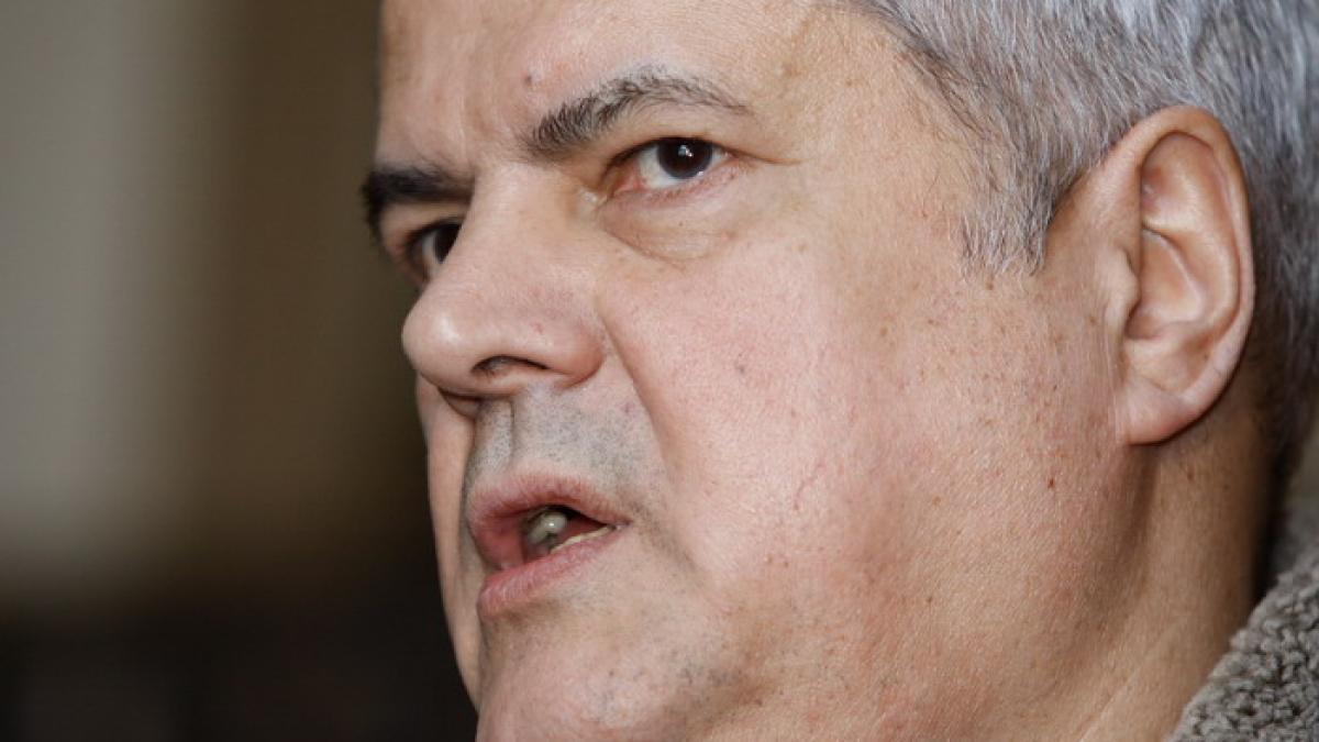Adrian Năstase află pe 28 noiembrie dacă i se scad din pedeapsă cele şapte zile în care s-a aflat în Spitalul Floreasca