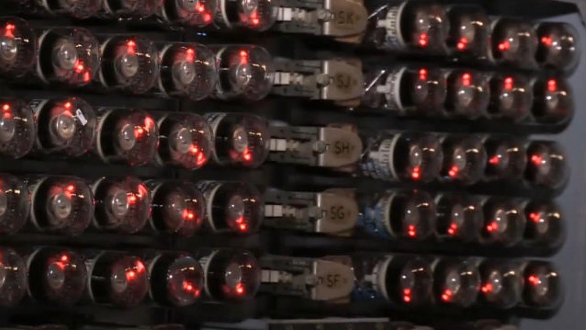 cel mai vechi computer digital a primit un restart masinaria de 61 de ani functioneaza din nou