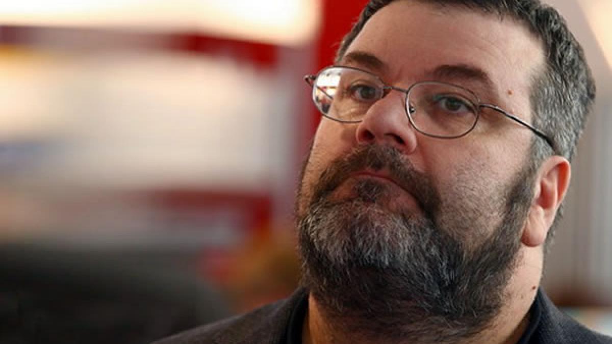 Bogdan Teodorescu, despre Adrian Năstase: "Când o putere întreagă vrea să te pună în genunchi şi tu reuşeşti să stai în picioare înseamnă că ţi-ai înţeles menirea"