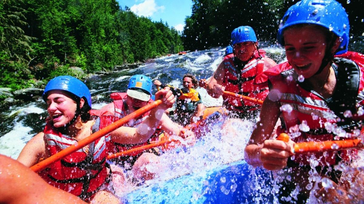 Vrei acţiune măcar în weekend? Iată unde poţi face sporturi extreme în România