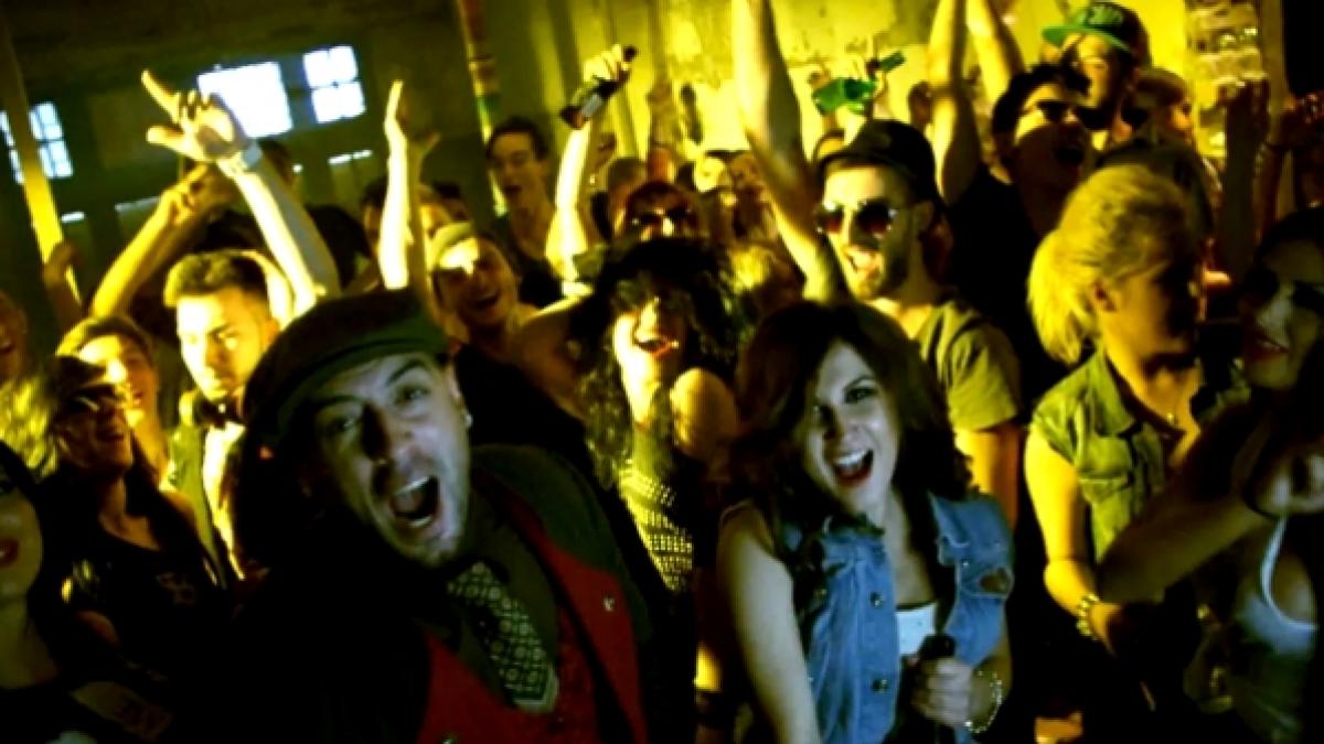 gangnam style tine deja de trecut crbl lanseaza petre style video