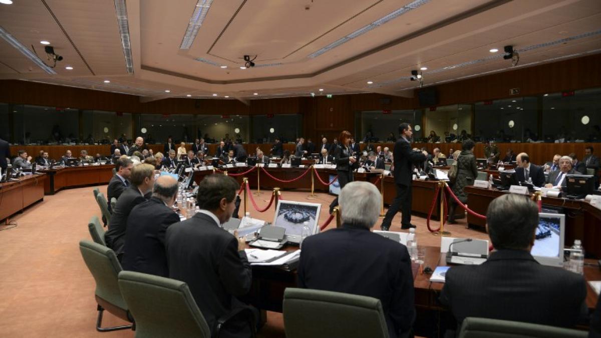 Consiliul UE a aprobat bugetul pentru anul 2013. Ce sume sunt prevăzute pentru plăţi şi angajamente