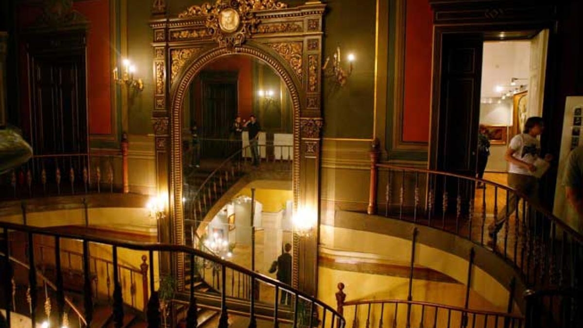 Salonul de iarnă, la Palatul Şuţu