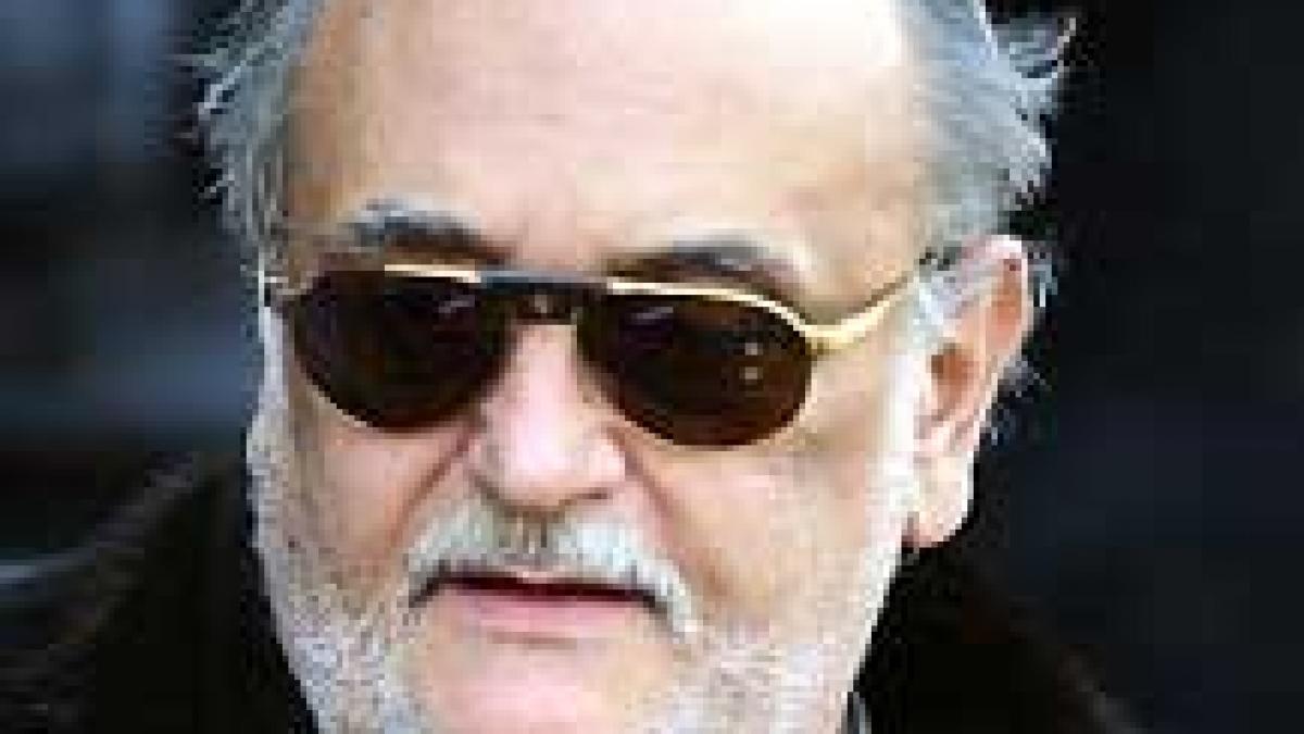 Zece predicţii eşuate în 2012: de la băcăniile lui Patriciu, la implozia euro