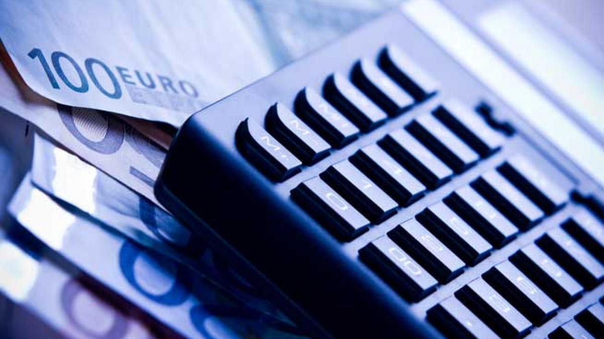 Finanţele se împrumută în ianuarie mai puţin decât datoriile scadente 
