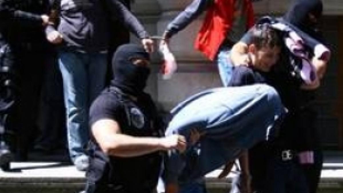 Autorii atacului cu pistoale, săbii ninja și spray-uri paralizante din Sectorul 3 sunt agenți BGS