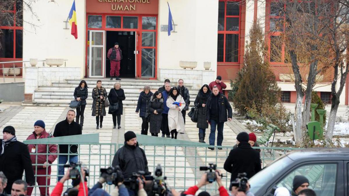 Cenuşa lui Sergiu Nicolaescu, ridicată de văduva regizorului