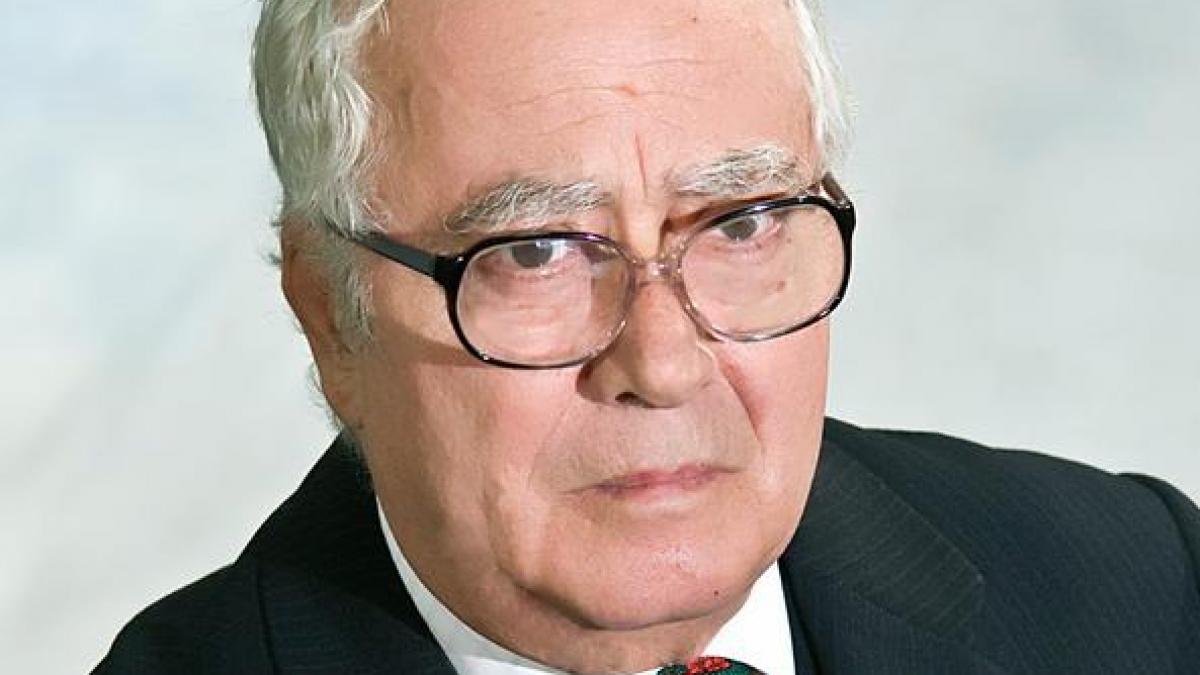 Victor Radovici, dus de urgenţă la Spitalul Floreasca. Actorului i s-a făcut rău la Teatrul Excelsior