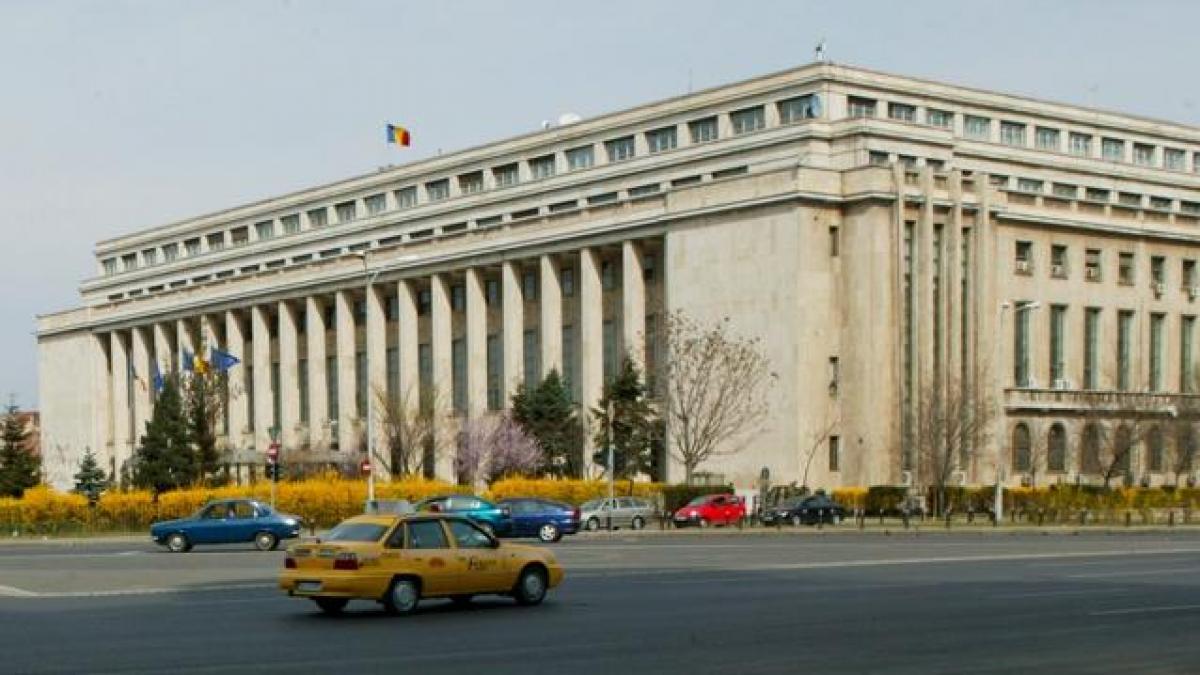 Ştirea anului: România RENUNŢĂ LA AUSTERITATE. Ţinta lui 2013, revenirea la PIB-ul de dinainte de criză