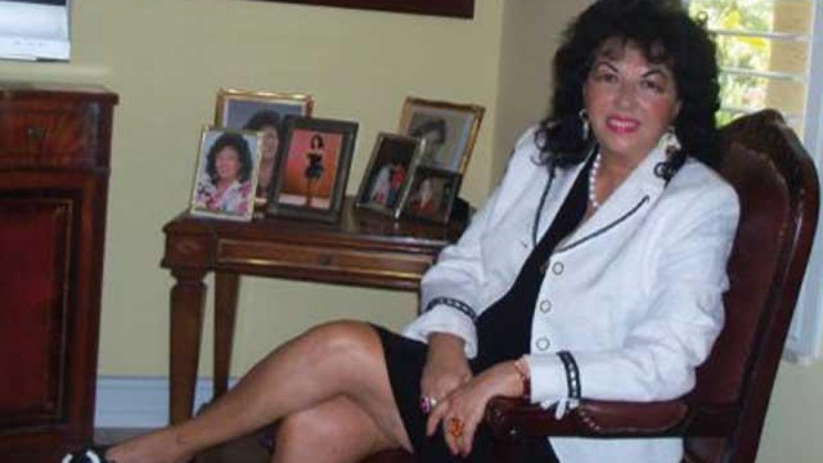PREVIZIUNILE clarvăzătoarei CARMEN HARRA pentru 2013. Ce se va întâmpla cu Teo, Oana Zăvoranu şi Huidu