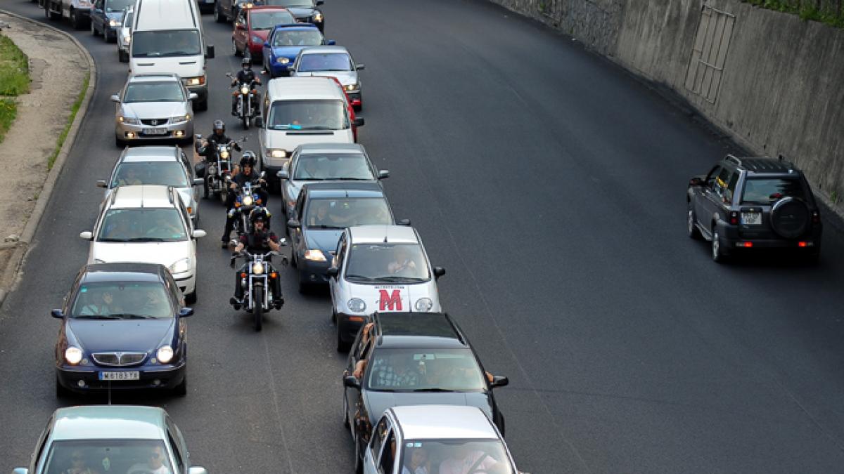 Cu cât va creşte preţul poliţei RCA în 2013. Vezi tarifele practicate de societăţile de asigurare 