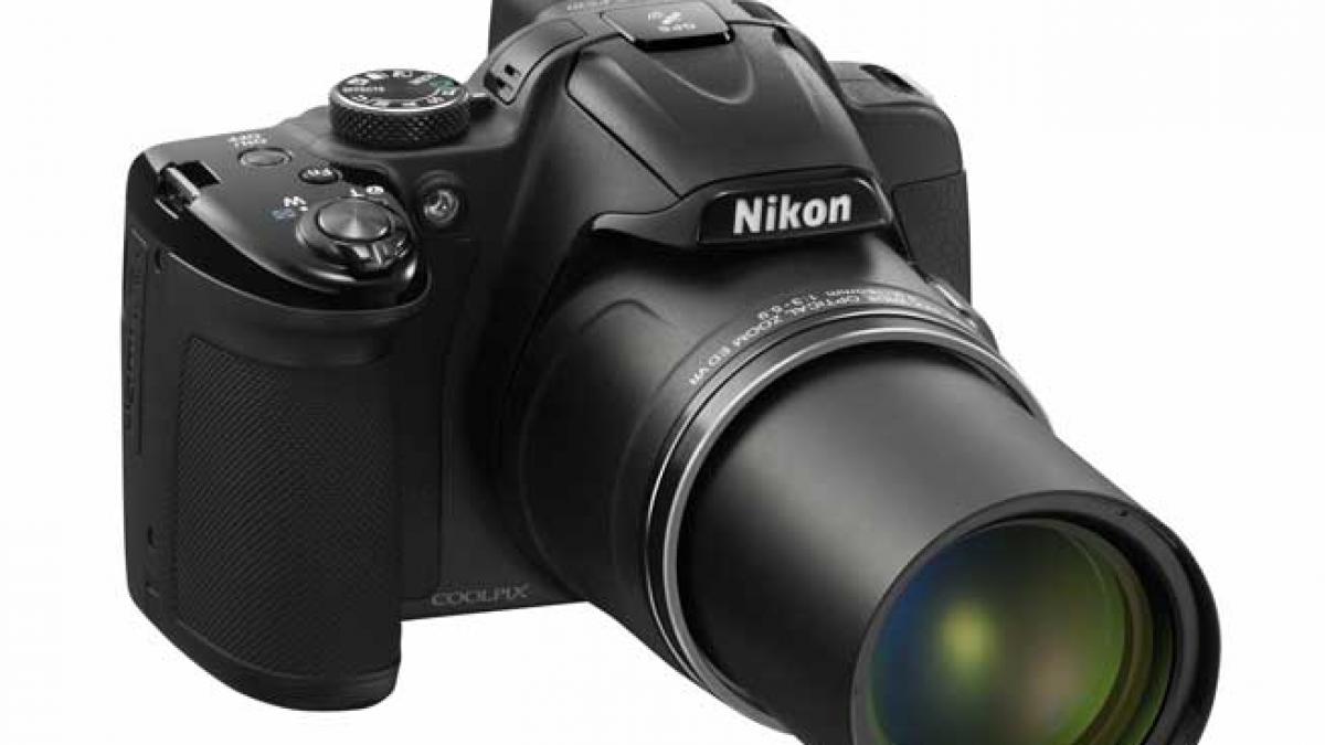 Nikon Coolpix, 9 dintr-o lovitură
