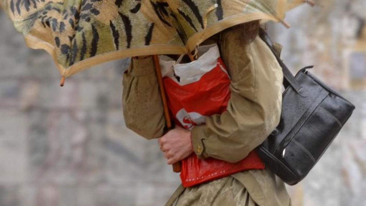 COD GALBEN de vânt puternic în mai multe judeţe din ţară. Vezi zonele vizate
