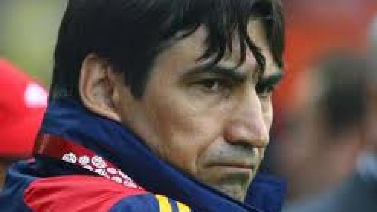 Ne-au dat gol cu călcâiul. Dezastru în primul amical al României pe 2013