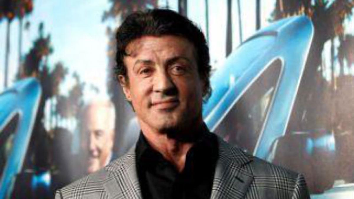 Sylvester Stallone: Twitter-ul este o nebunie