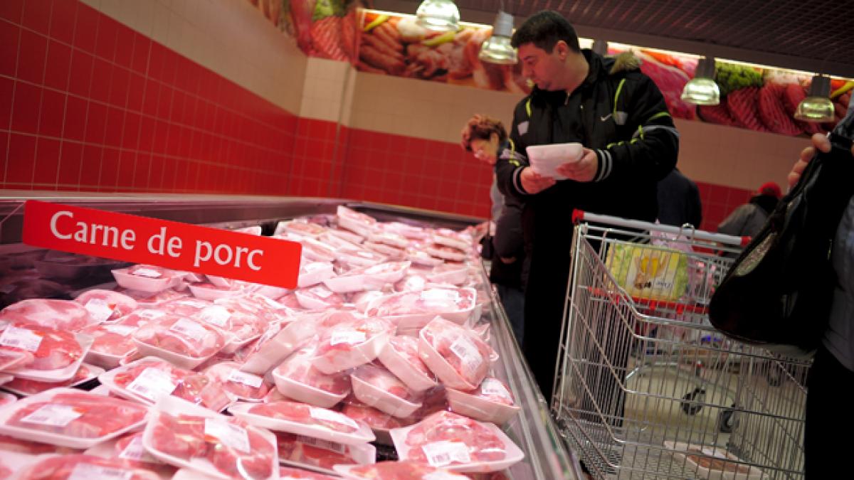 UE reia importurile de carne din SUA