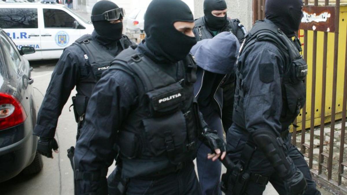 Percheziţii în Bucureşti şi patru judeţe, într-un caz de evaziune fiscală de peste 1,5 milioane lei