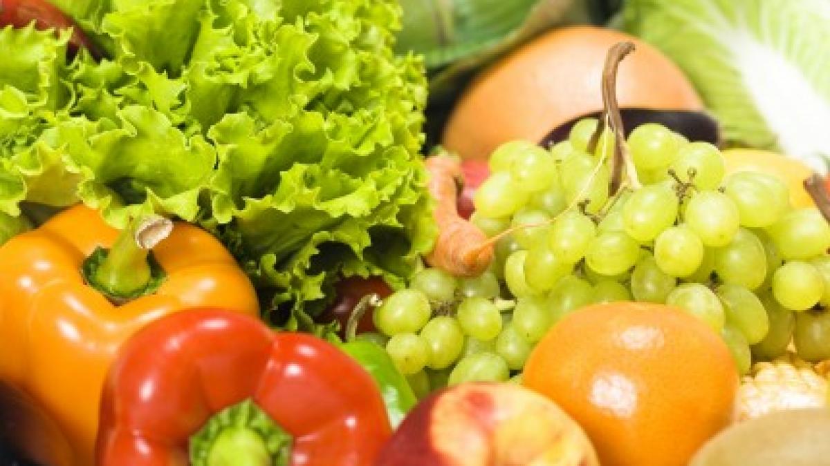 Cinci alimente care te ajuta sa tii cancerul departe