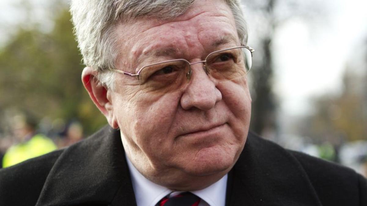 Dobriţoiu susţine că în mandatul lui Gabriel Oprea s-au făcut ERORI mari la RECALCULAREA pensiilor militare