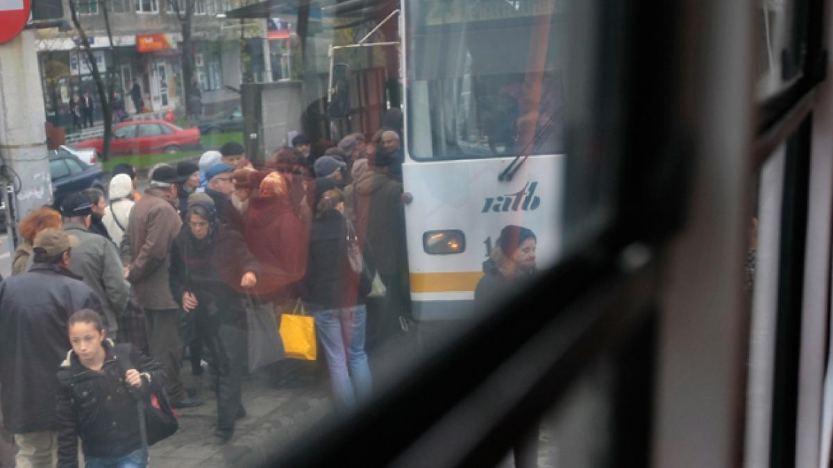 Programul mijloacelor de transport RATB cu ocazia meciului Steaua - Ajax