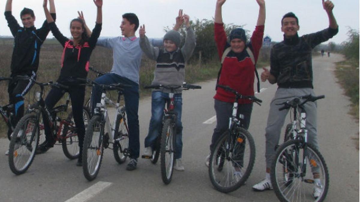 Explore the Ciocăneşti garden! Traseu de 25 de kilometri pentru biciclişti prin pădurile comunei de lângă Bucureşti