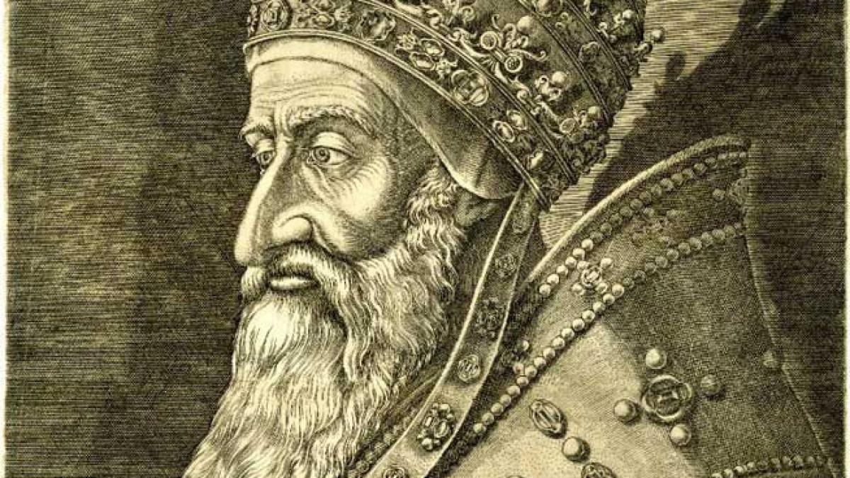 Muntele credinţei. "Papa cu-a lui trei coroane"