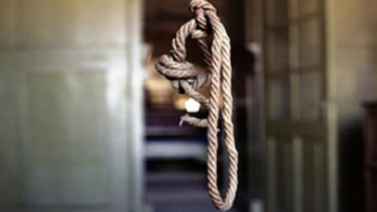 Un deţinut s-a spânzurat de gratiile unei toalete în Penitenciarul Craiova