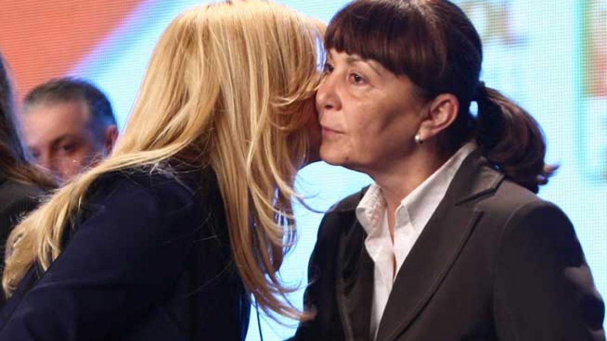 Macovei candidează la preşedinţia PDL. Bătălie Blaga - Udrea - Macovei, pe 23 martie
