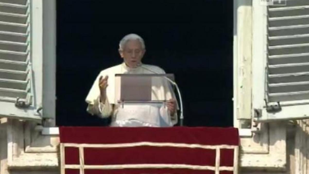 Papa Benedict a schimbat regulile de desfăşurare a conclavului de alegere a suveranului pontif