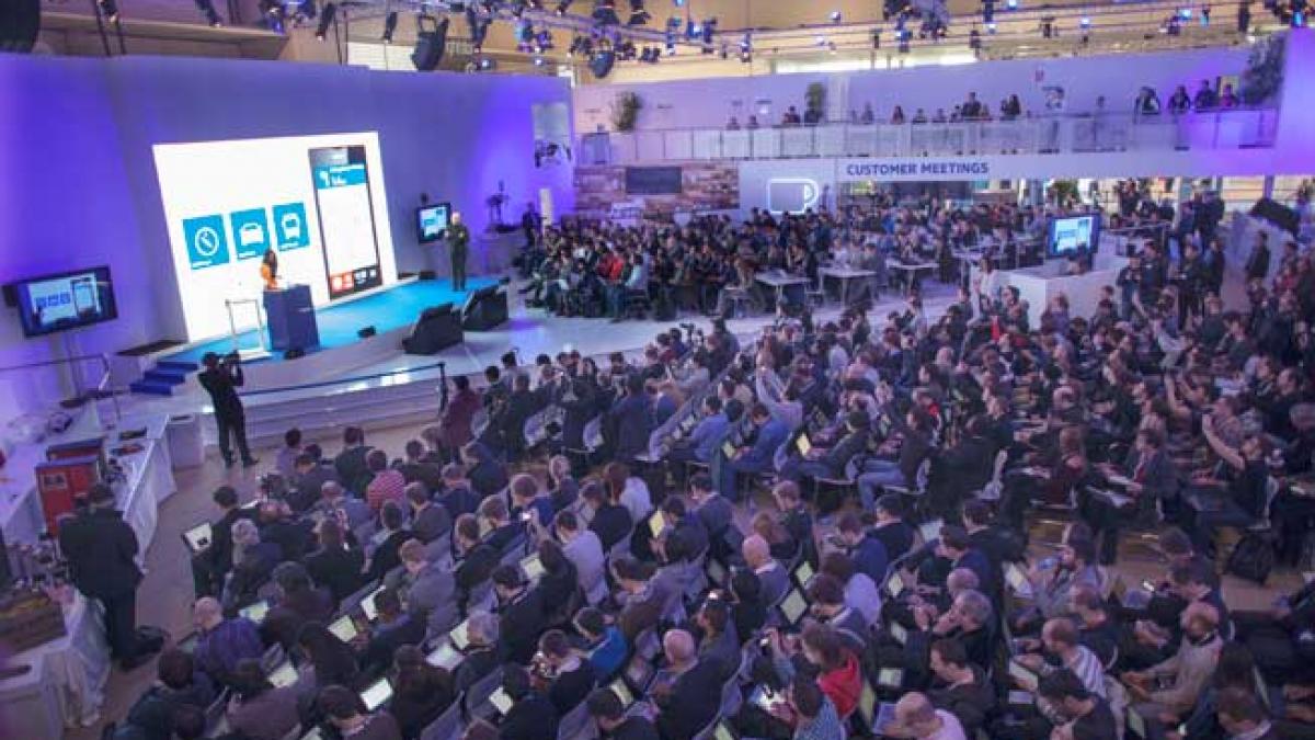 Mobile World Congress - altă adresă, acelaşi show