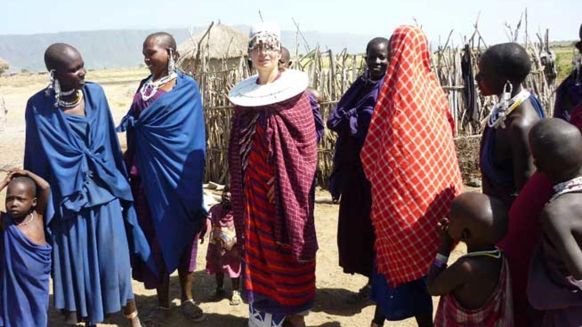 Întâlnire de gradul zero, sub Kilimanjaro. O profesoară de limba engleză din Piteşti, oaspete la triburile izolate din Africa 