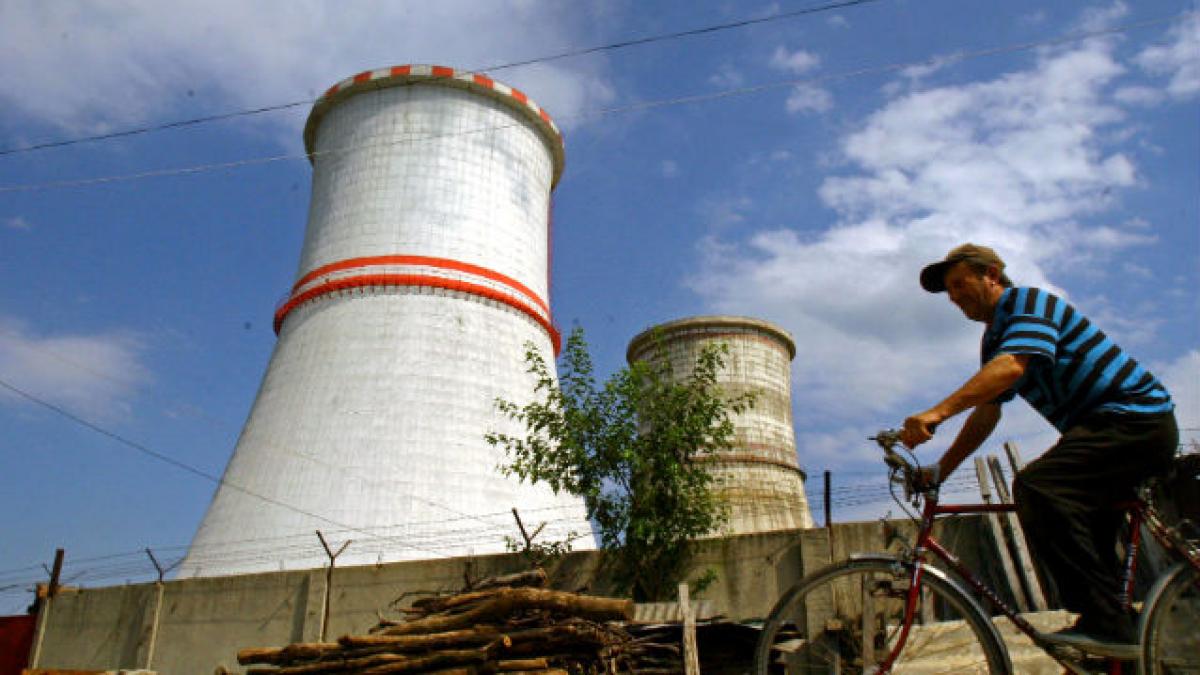 Hidroelectrica: Preţul energiei electrice va scădea pentru toţi consumatorii pentru că România are excendent de producţie
