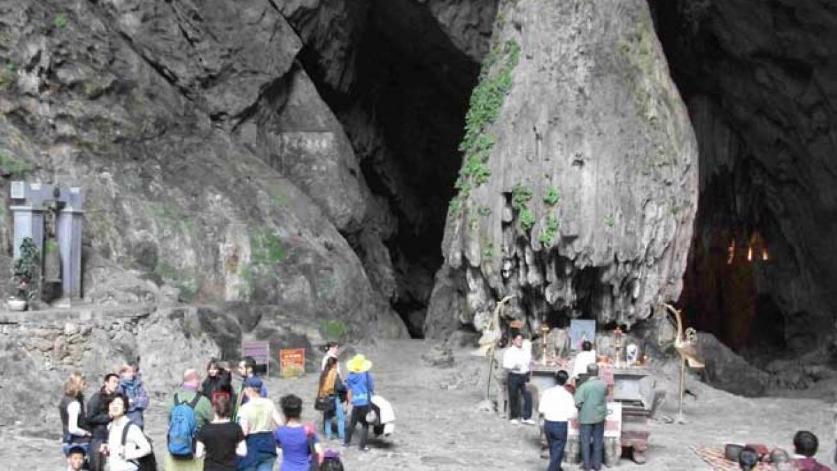 Peştera Parfumului