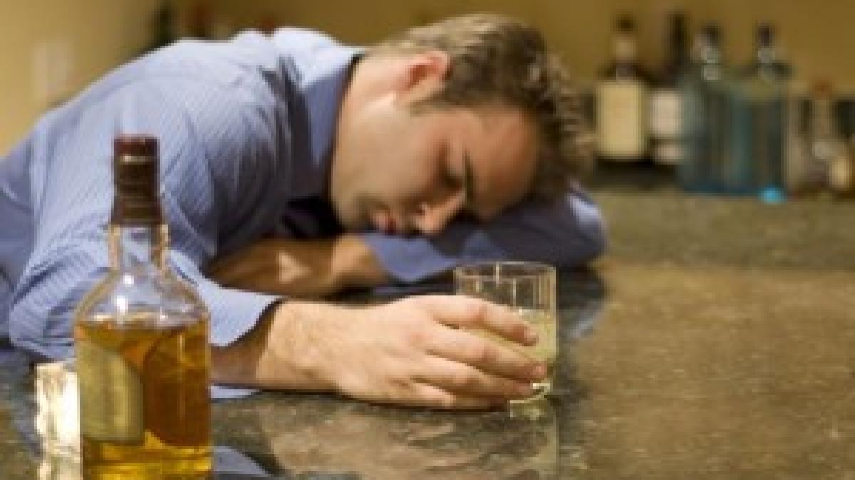 Vesti bune pentru alcoolici. Tratament ce reduce cu aproape 60% consumul de alcool, aprobat de Agenţia Europeana pentru Medicamente