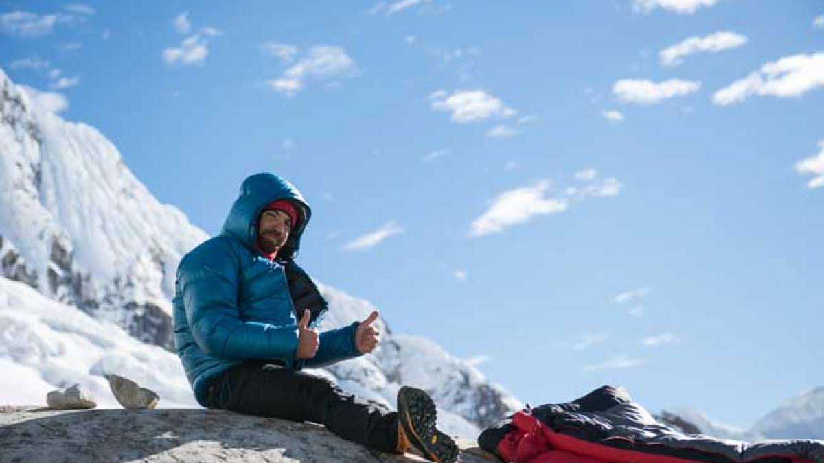 Dincolo de Everestul din suflet. Din Carpaţi în Himalaya. Segmente din viaţa unui alpinist