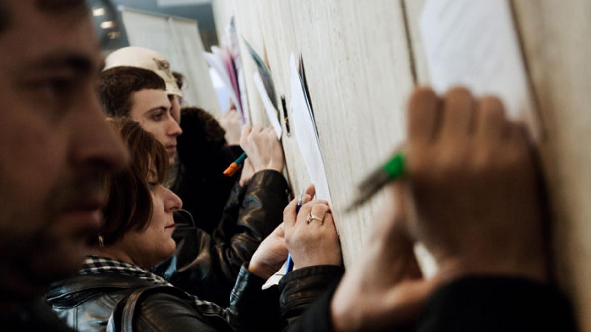 În ce țară și pentru ce salariu doresc românii să muncească