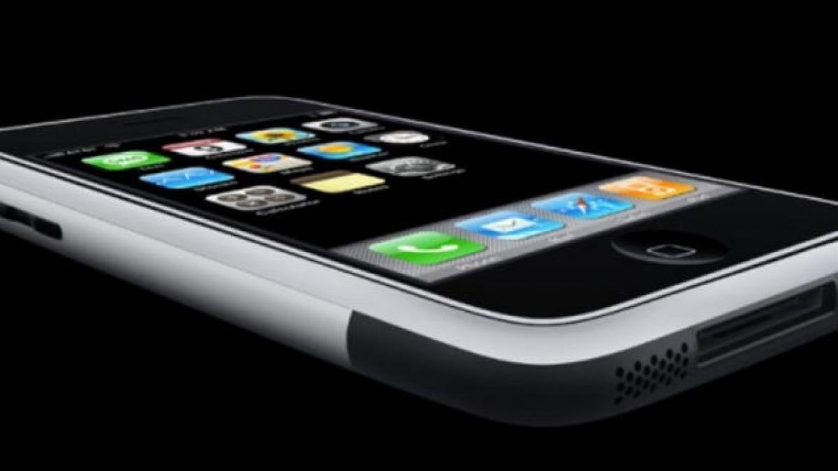 Ce nume se alesese iniţial pentru iPhone, până ca Steve Jobs să intervină