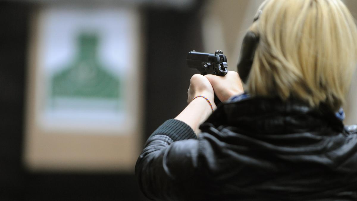 Profesorii vor avea voie să vină cu ARME DE FOC, ca să apere şcolile din Dakota de Sud