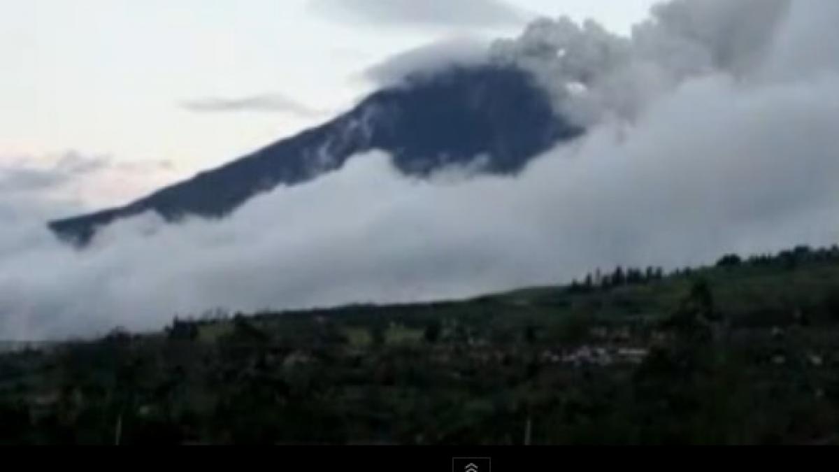 Vulcanul Tungurahua a erupt din nou (VIDEO)