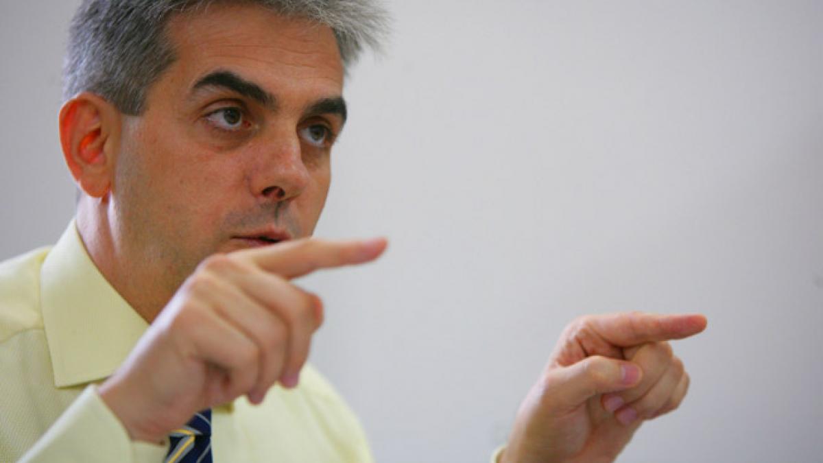 Eugen Nicolăescu desfiinţează direcţiile de sănătate publică judeţene şi casele judeţene de asigurări de sănătate
