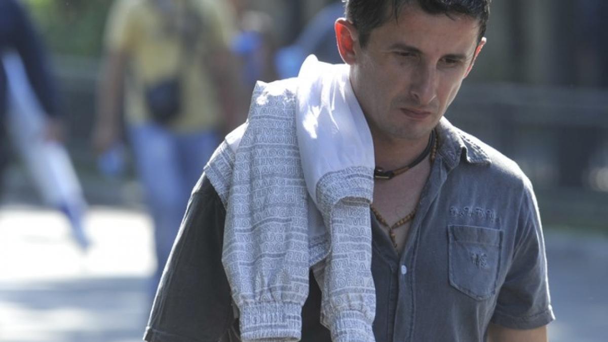 Profilul românului pe care şi-l doresc britanicii. Poveştile tinerilor care "cerşesc" o zi de muncă