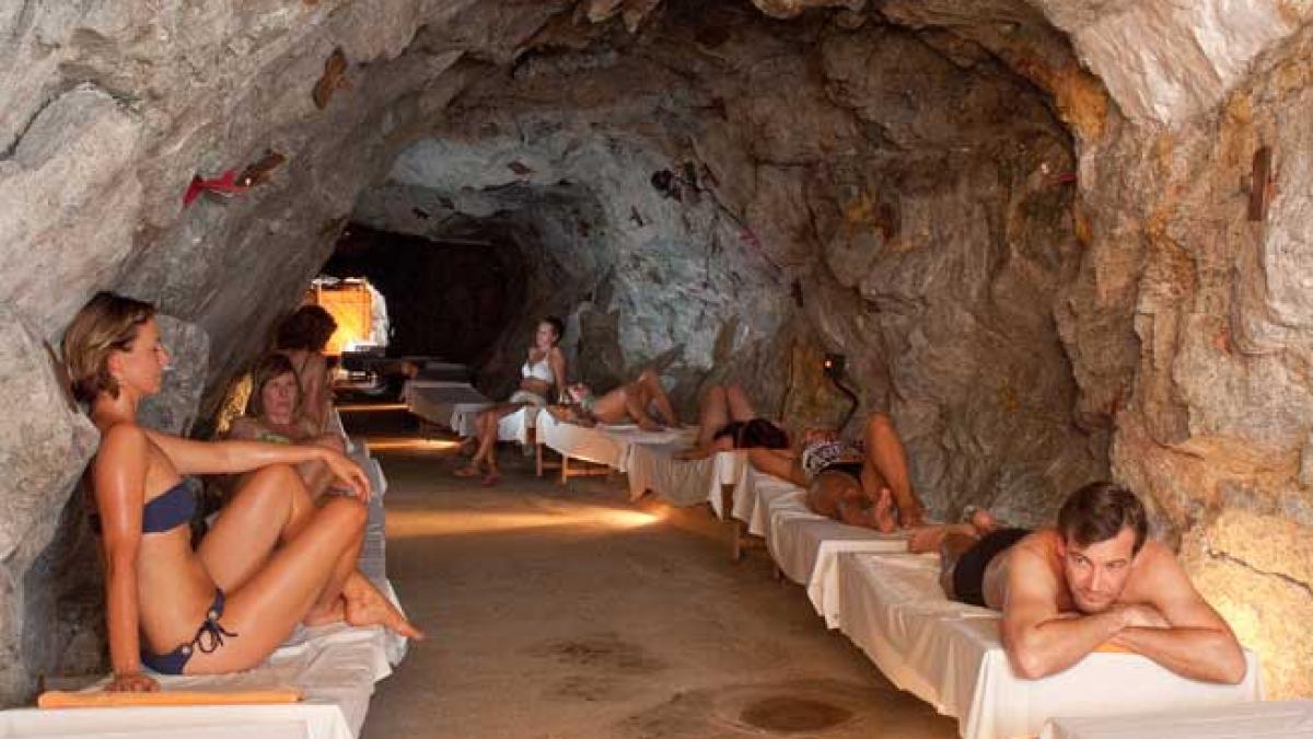 Vindecări miraculoase cu aur şi radon