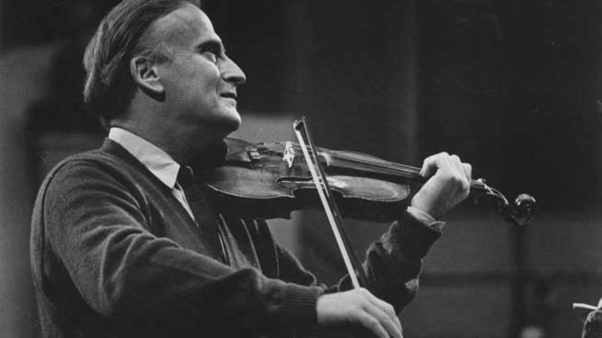 Yehudi Menuhin, aproape român