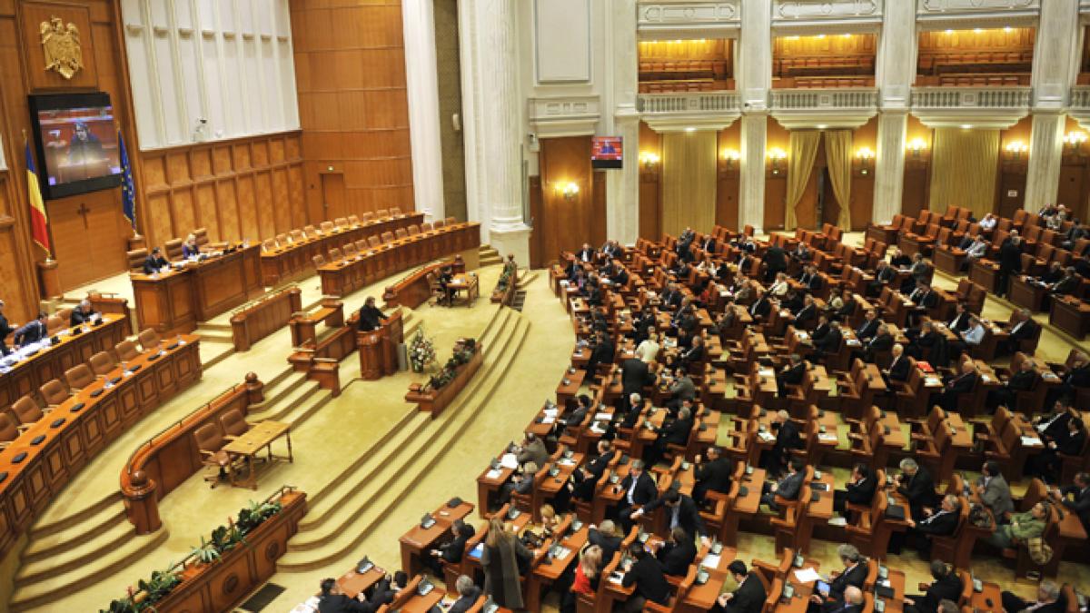 Azi expiră termenul pentru propunerea unui judecător la CCR