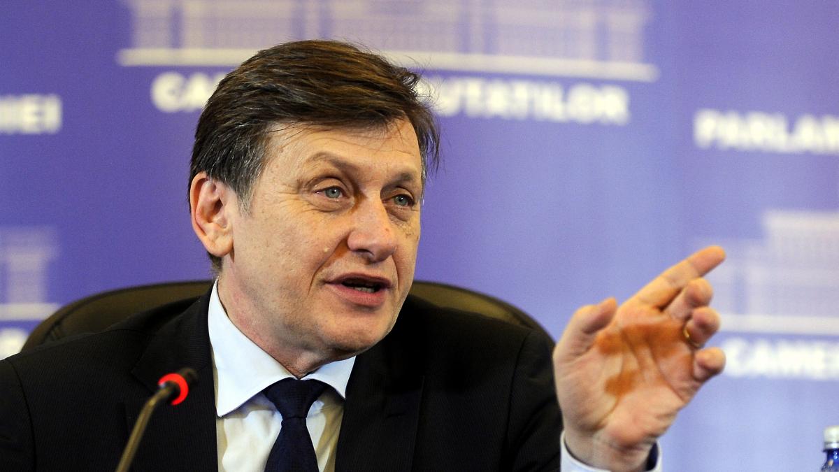 Antonescu, despre discuţii "acum sau altădată" PNL - PDL, după despărţirea de Băsescu