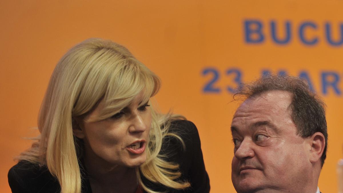 Blaga o invită pe Udrea la discuţii - a anunţat Stolojan