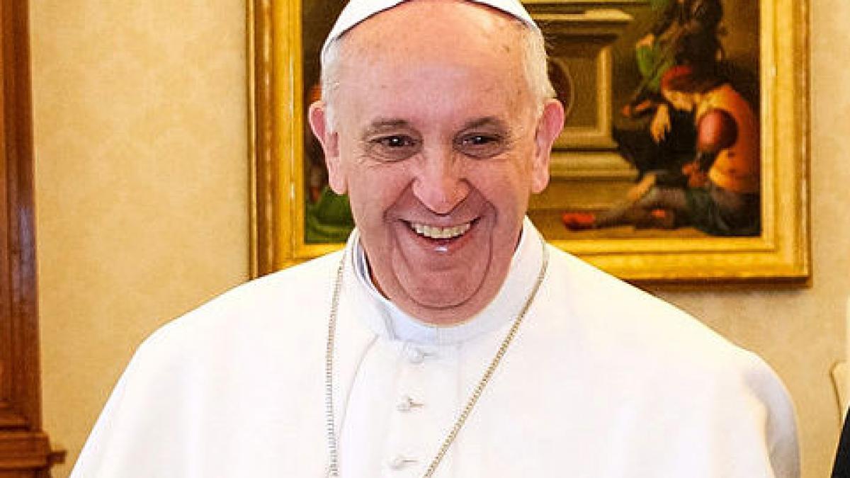 Papa Francisc va locui într-un apartament cu două camere şi va mânca la cantină