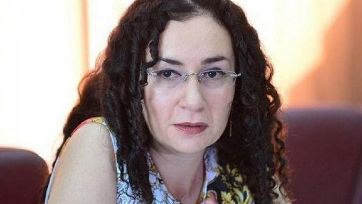 Hăineală: Morar nu este în incompatibilitate; mandatul la CCR începe la data depunerii jurământului